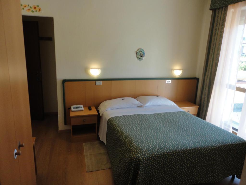Hotel Mariani Lido di Camaiore Habitación foto