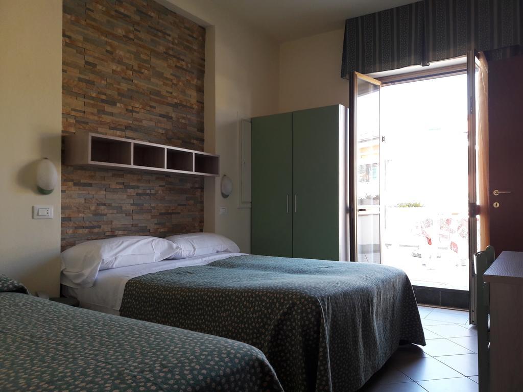 Hotel Mariani Lido di Camaiore Exterior foto