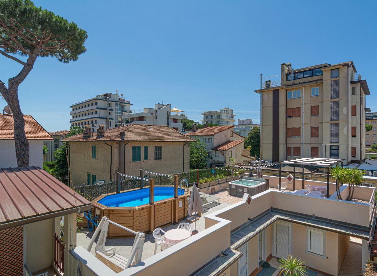 Hotel Mariani Lido di Camaiore Exterior foto