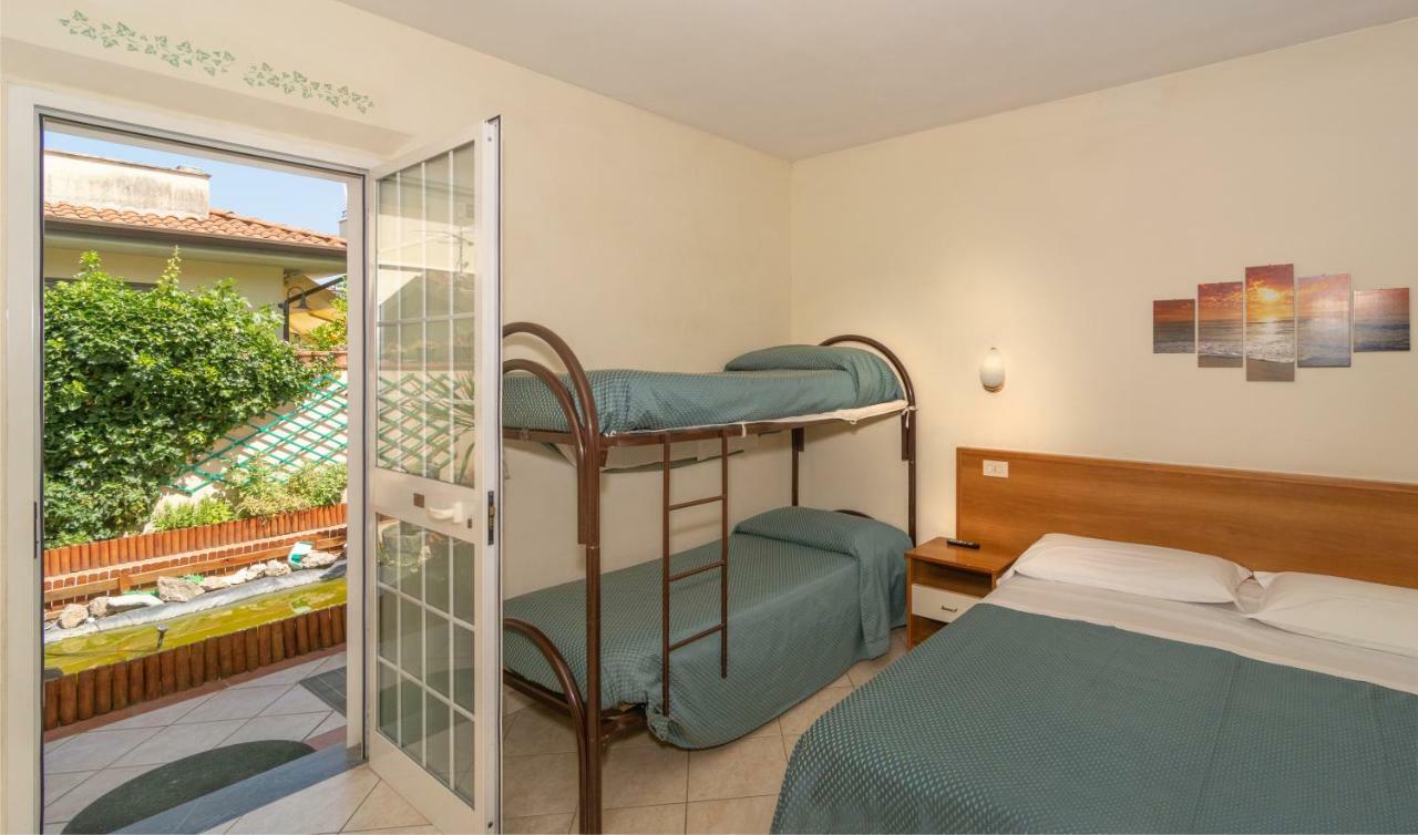 Hotel Mariani Lido di Camaiore Exterior foto